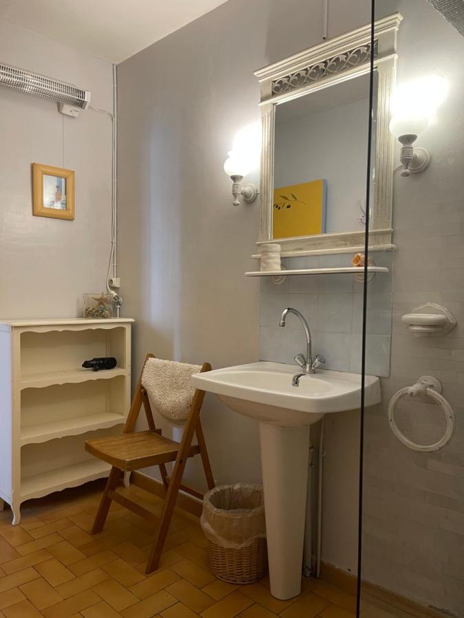 Montagne D'Alaric Apartamento Moux Exterior foto